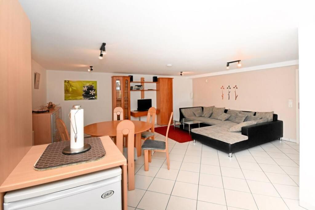 Ferienwohnung Gartenblick An Der Mainschleife Schwarzach am Main Exteriör bild