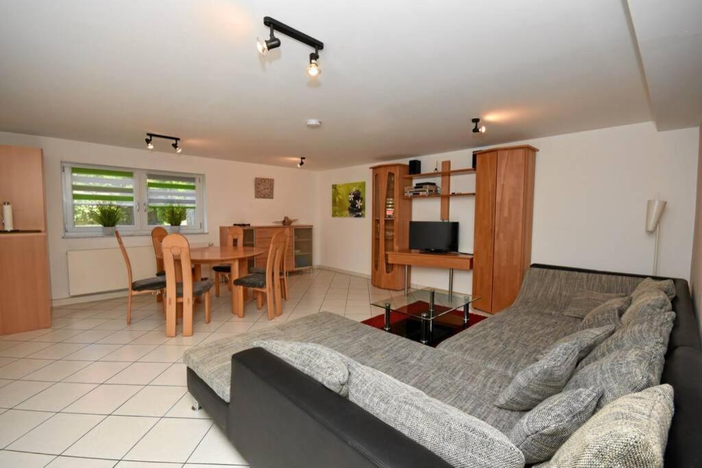 Ferienwohnung Gartenblick An Der Mainschleife Schwarzach am Main Exteriör bild